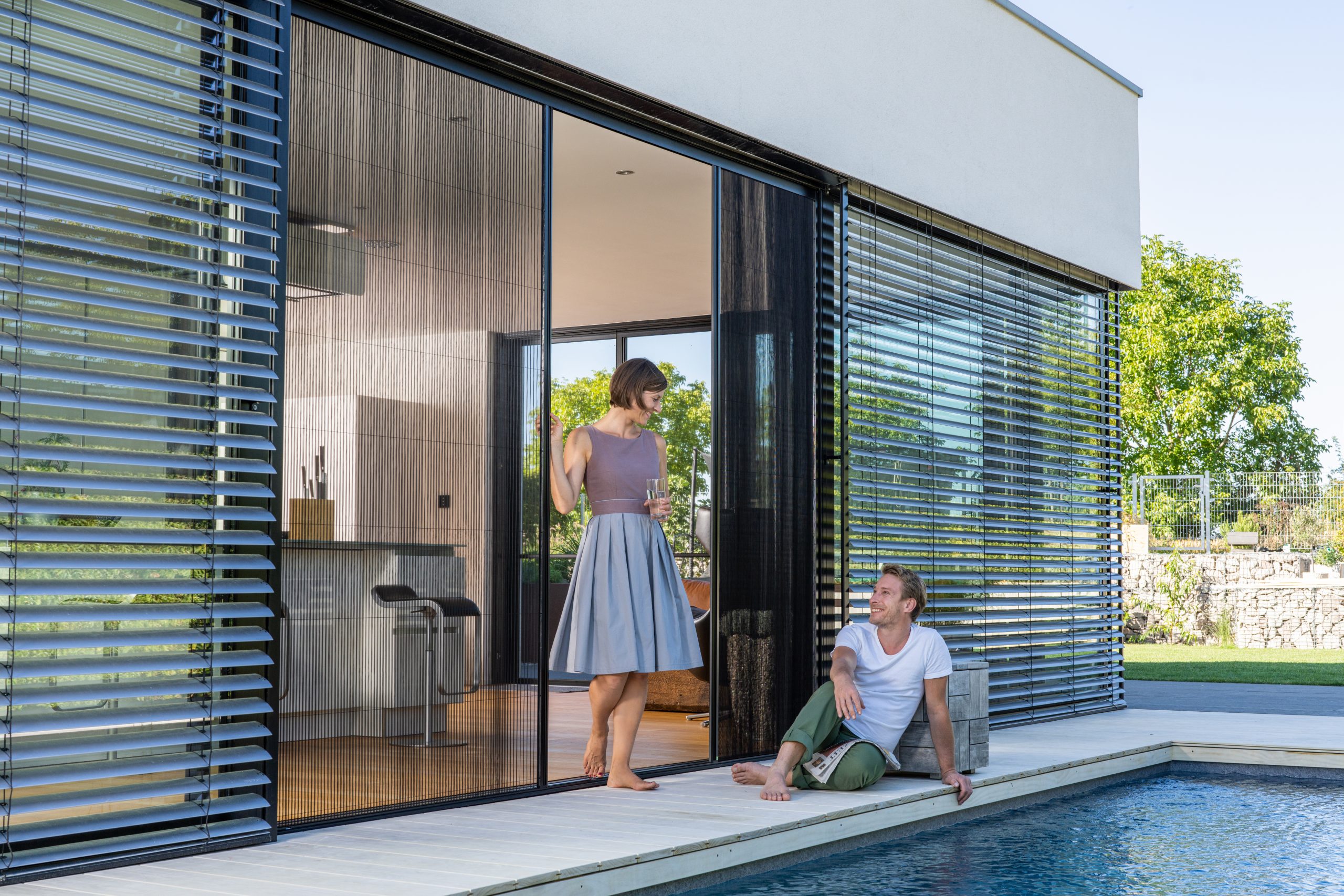 Moustiquaires plissée Moustiquaires enroulable Moustiquaires coulissante Moustiquaires pivotantes Moustiquaires amovibles Toile anti-pollen Toile invisible Moustiquaires intégrées au volet roulant