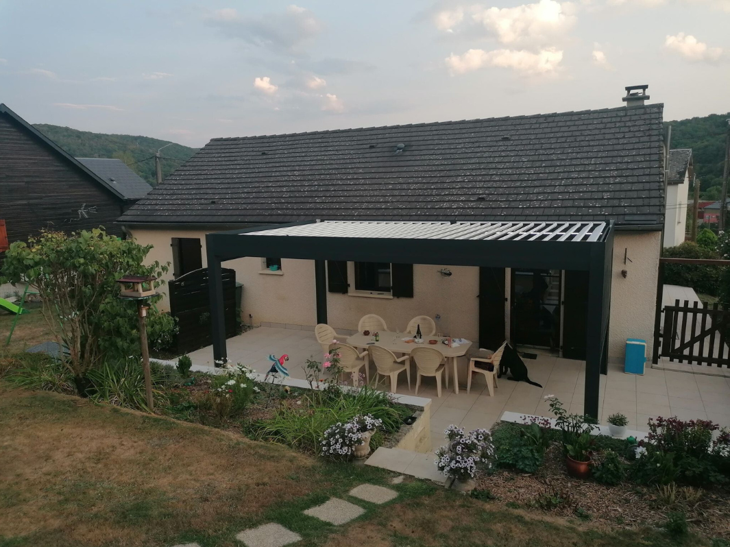 Pergola bioclimatique Pergola Pergola bioclimatique Pergola Aluminium Pergola adossée Pergola autoportée Pergola à lames orientables Pergola rétractable Pool House Pergola à toile rétractable Carport à Bogny-sur-Meuse dans les Ardennes (08)