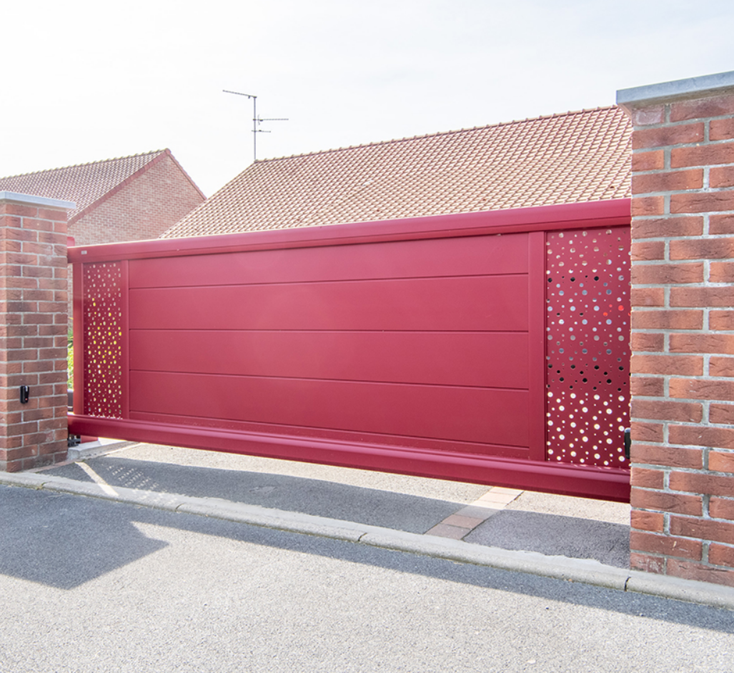 Portail Aluminium Portail Aluminium coulissant Portail Aluminium battant Portail Aluminium télescopique Portail Aluminium Antagoniste Portail Aluminium Autoportant Portail Aluminium avec portillon intégré Portillon assorti Portail Aluminium motorisé Portail Aluminium motorisation cachée Portail Aluminium sur mesure