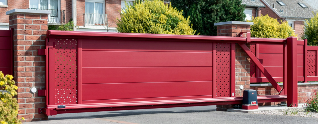Portail Aluminium Portail Aluminium coulissant Portail Aluminium battant Portail Aluminium télescopique Portail Aluminium Antagoniste Portail Aluminium Autoportant Portail Aluminium avec portillon intégré Portillon assorti Portail Aluminium motorisé Portail Aluminium motorisation cachée Portail Aluminium sur mesure