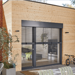 Brise soleil orientable BSO Brise soleil orientable sur mesure Brise soleil orientable vertical Brise soleil orientable extérieur Brise soleil en aluminium Brise soleil orientable intérieur Brise soleil 100% occultant Moteur BSO