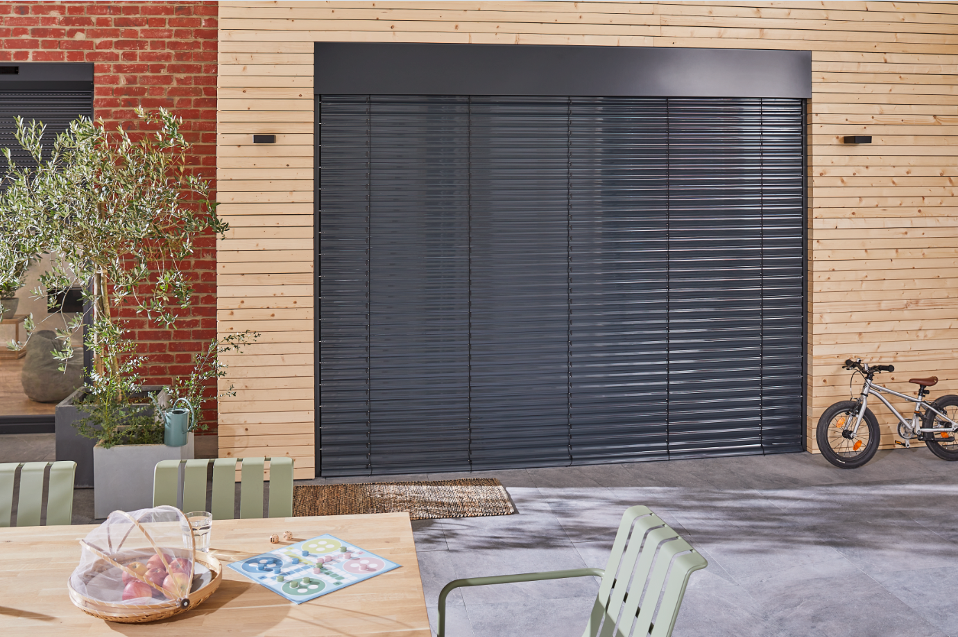 Brise soleil orientable BSO Brise soleil orientable sur mesure Brise soleil orientable vertical Brise soleil orientable extérieur Brise soleil en aluminium Brise soleil orientable intérieur Brise soleil 100% occultant Moteur BSO