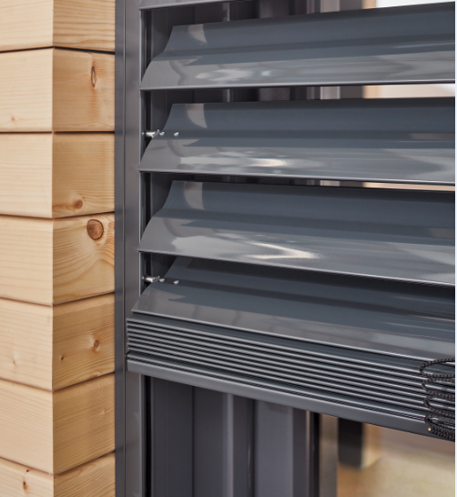 Brise soleil orientable BSO Brise soleil orientable sur mesure Brise soleil orientable vertical Brise soleil orientable extérieur Brise soleil en aluminium Brise soleil orientable intérieur Brise soleil 100% occultant Moteur BSO