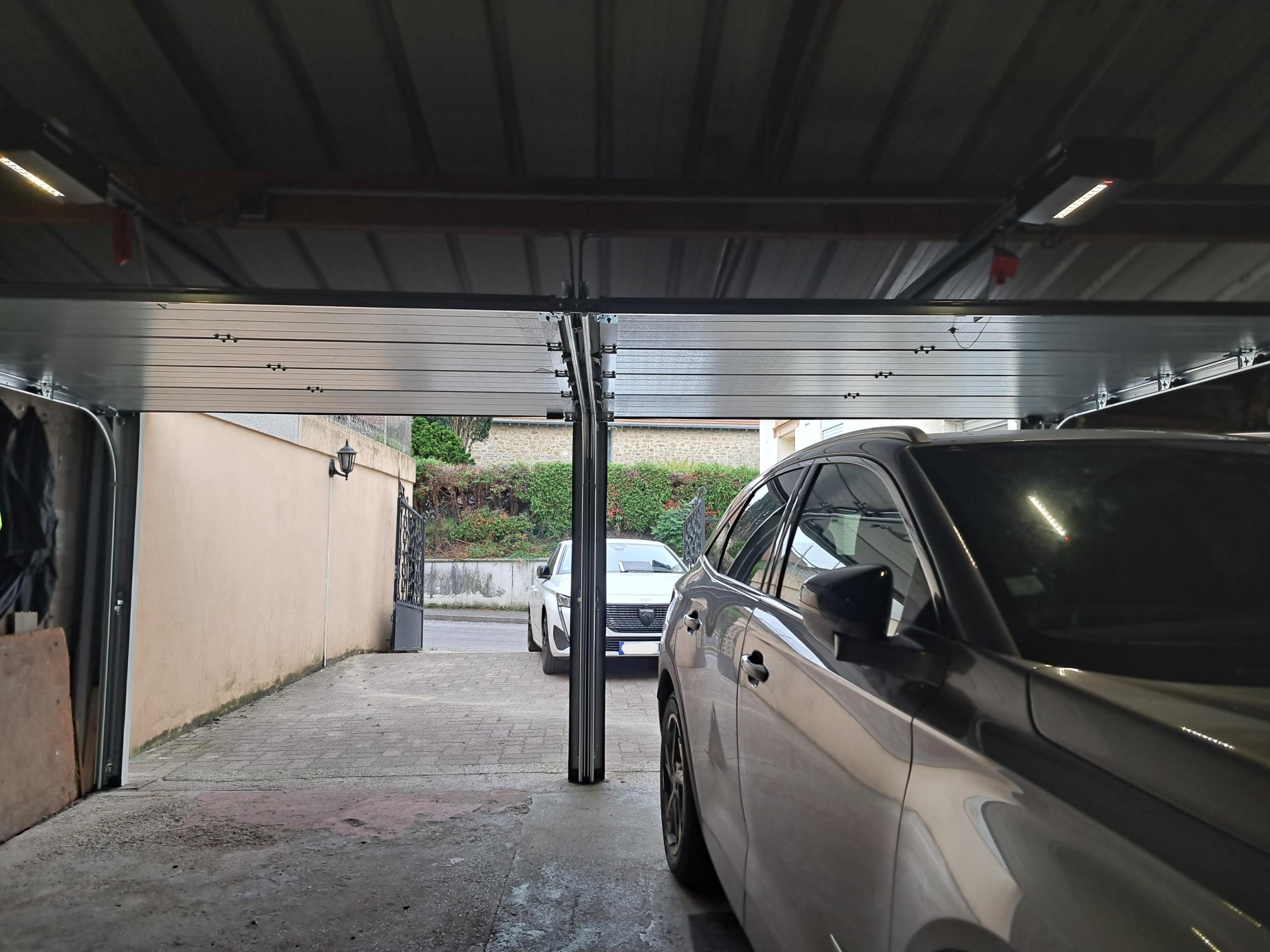 Porte de garage sectionnelle blanche à Rethel Porte de garage sectionnelle blanche à Rethel